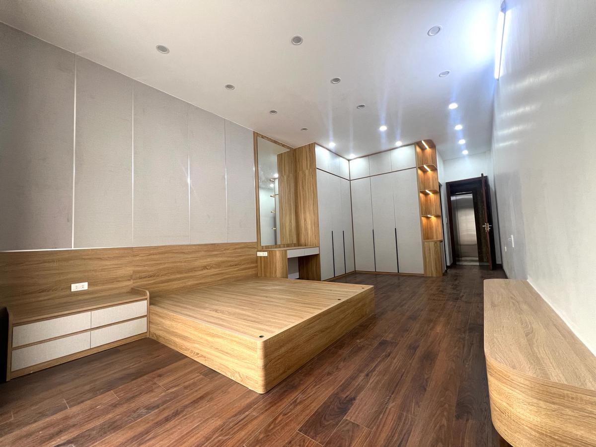 Nhỉnh 15tỷ Sở Hữu Ngay 45m2*6T - Thang Máy - Ô tô Vào Nhà - Khu Phân Lô Cầu Giấy - Ảnh 1