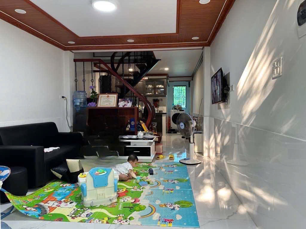 Bán nhà chính chủ đường 11 - Linh Chiểu gần Vincom và đại học Ngân Hàng - Ảnh chính