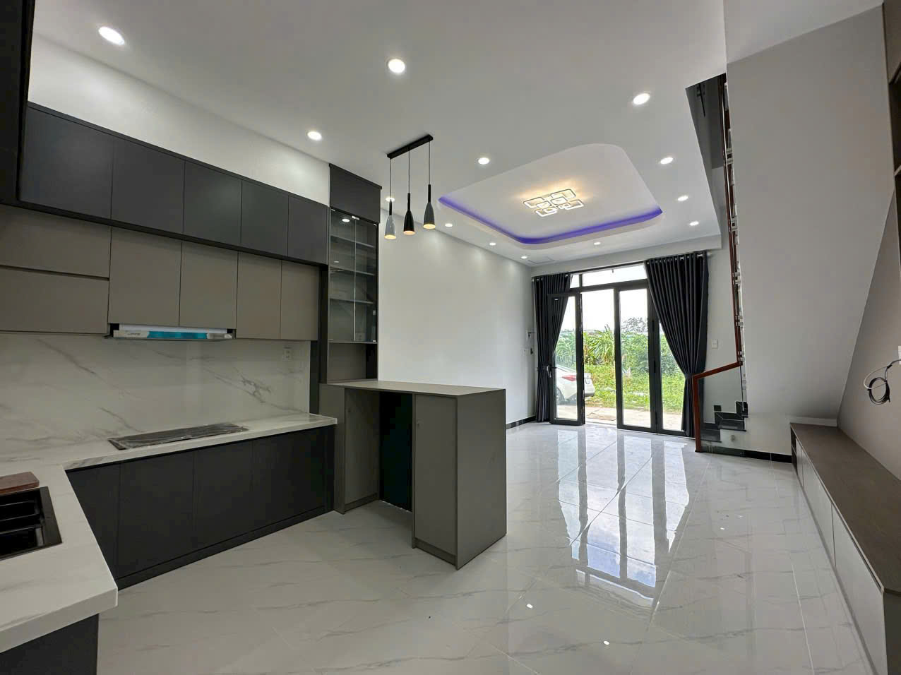 Bán Nhà Mỹ Tho 4.5x10m 1 Lầu Đúc 2PN Đường oto 7 Chỗ KP 8 Phường 5 Giá 2.05 tỷ - Ảnh 2