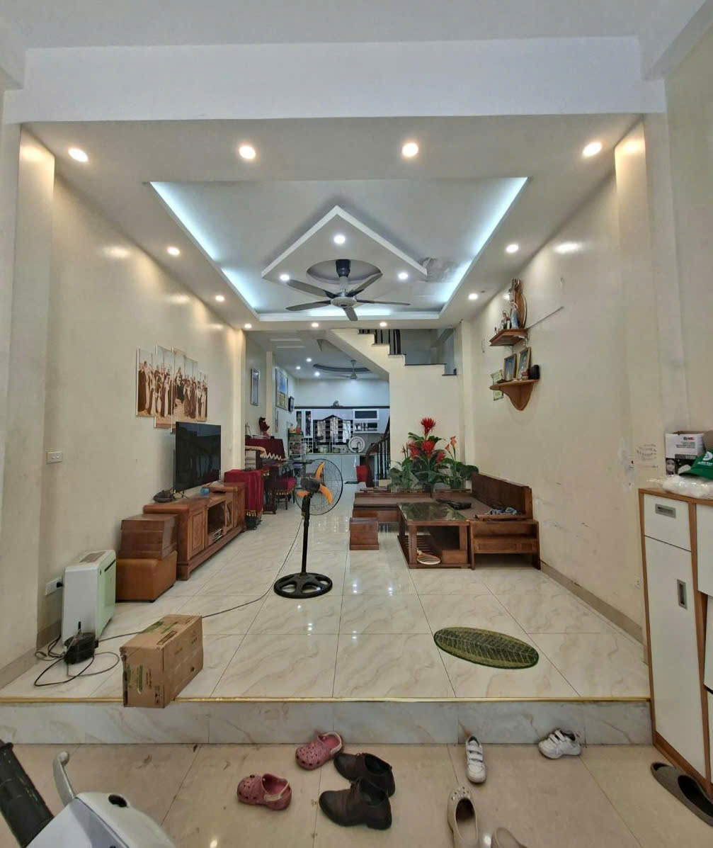 PHỐ DỊCH VỌNG HẬU – NHÀ ĐẸP DÂN XÂY, LÔ GÓC, Ở SƯỚNG - 9.8 TỶ - Ảnh 2
