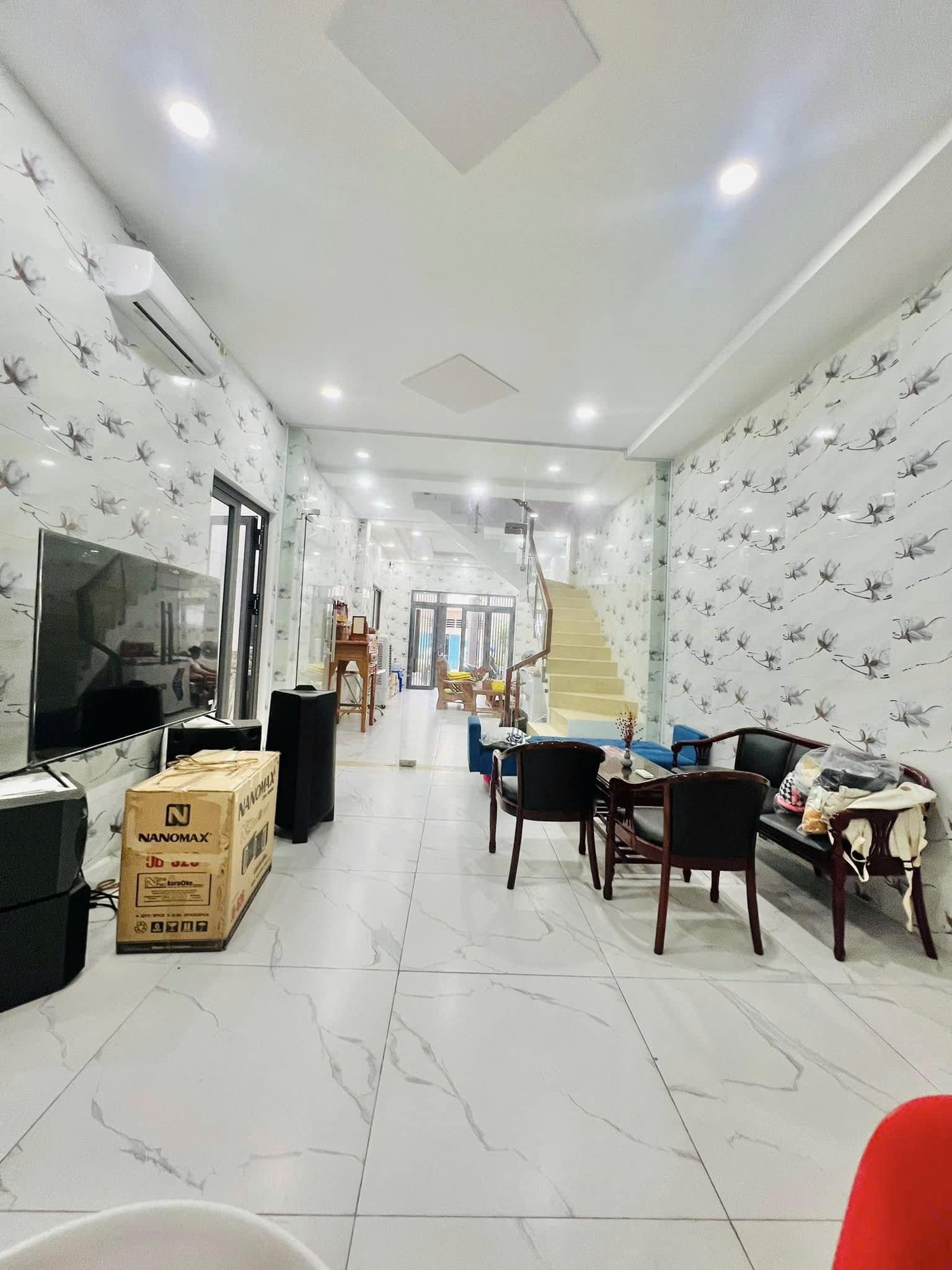 Bán nhà Mặt tiền  Lê Thiệt giao Văn Cao, gần chợ Tân Hương, 5/7x19m, 2 T - 3PN, 13.5 tỷ. - Ảnh 2