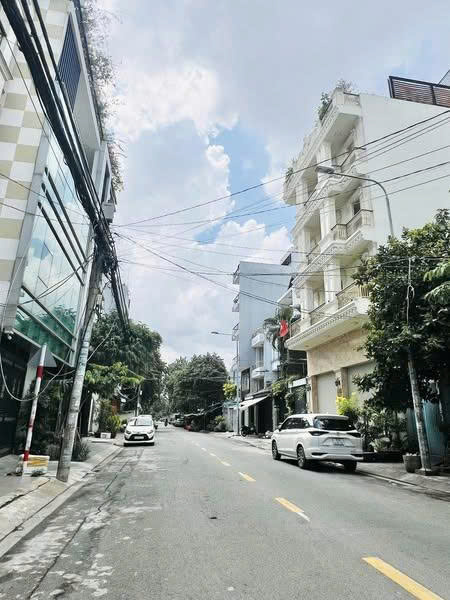 Bán nhà Mặt tiền  Lê Thiệt giao Văn Cao, gần chợ Tân Hương, 5/7x19m, 2 T - 3PN, 13.5 tỷ. - Ảnh 3