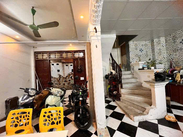 "Lộ diện nhà 6 tầng giữa lòng Đống Đa – Giá hời 5,6 tỷ!" - Ảnh 2
