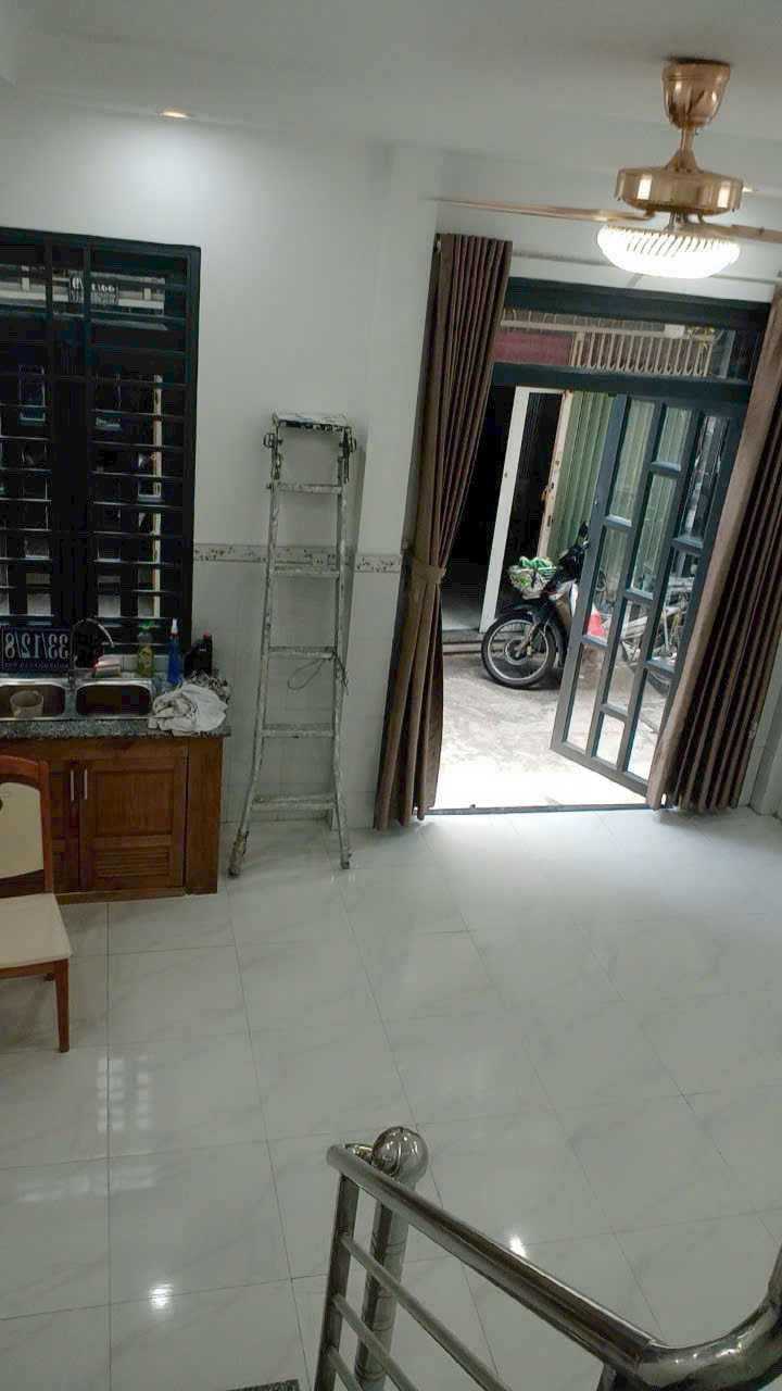 NHÀ ĐẸP GIÁ TỐT HẺM 4M – NGANG 5M – GẦN CHỢ TÂN TRỤ, P15 TÂN BÌNH – CHỈ HƠN 3 TỶ - Ảnh chính