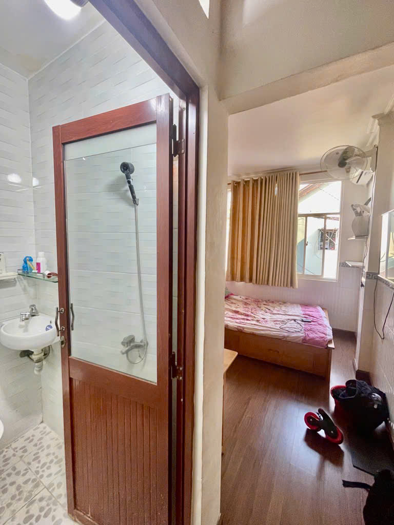 MẶT TIỀN KINH DOANH Q4 <br>4 TẤM HƠN 2 TỶ - Ảnh 2