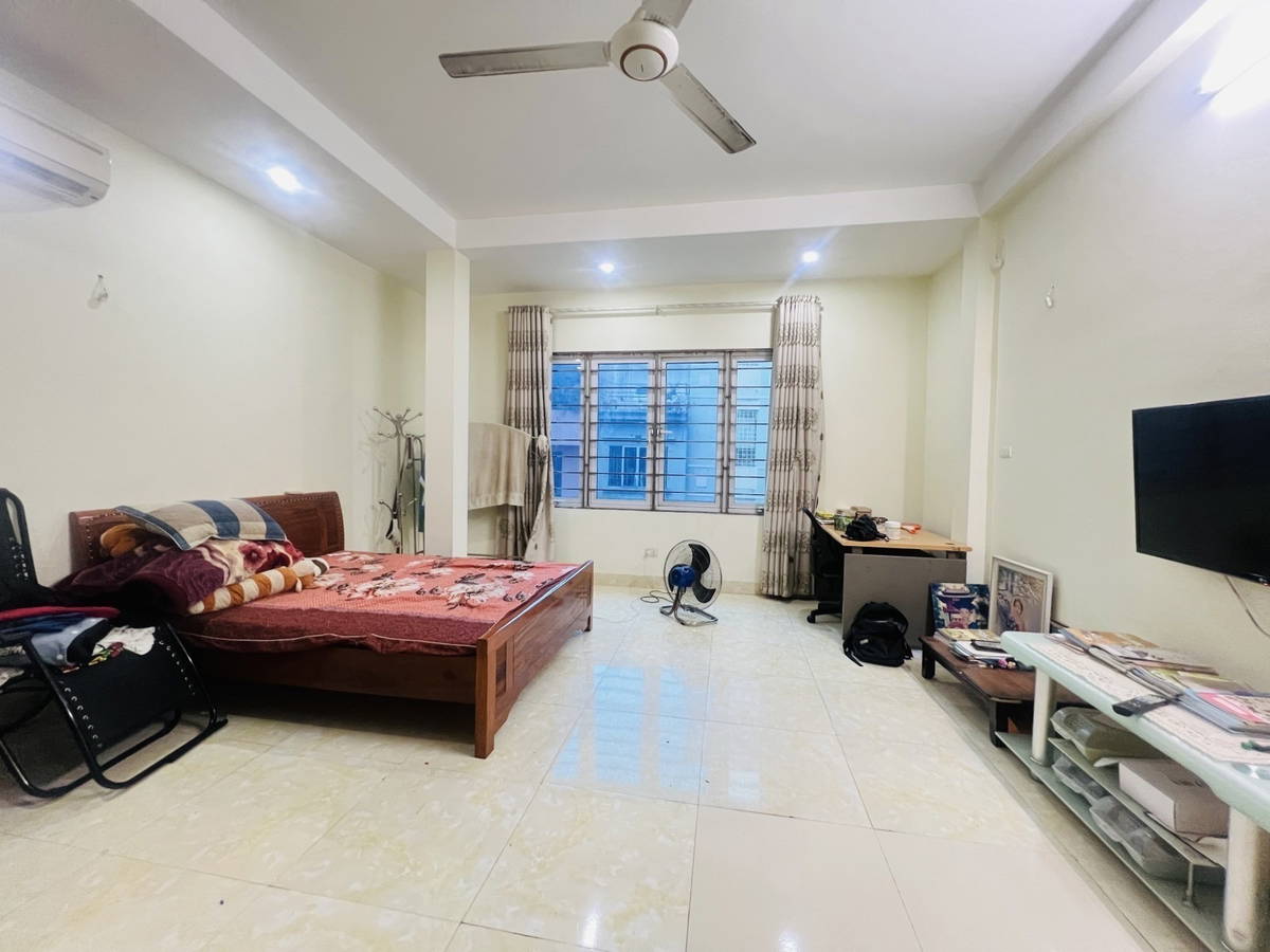 Bán Nhà Thái Hà. Đống Đa. Lô Góc. Ô Tô. DT 80m2. MT 4,5m. 5 Tầng. Giá 18,1 Tỷ. - Ảnh 2