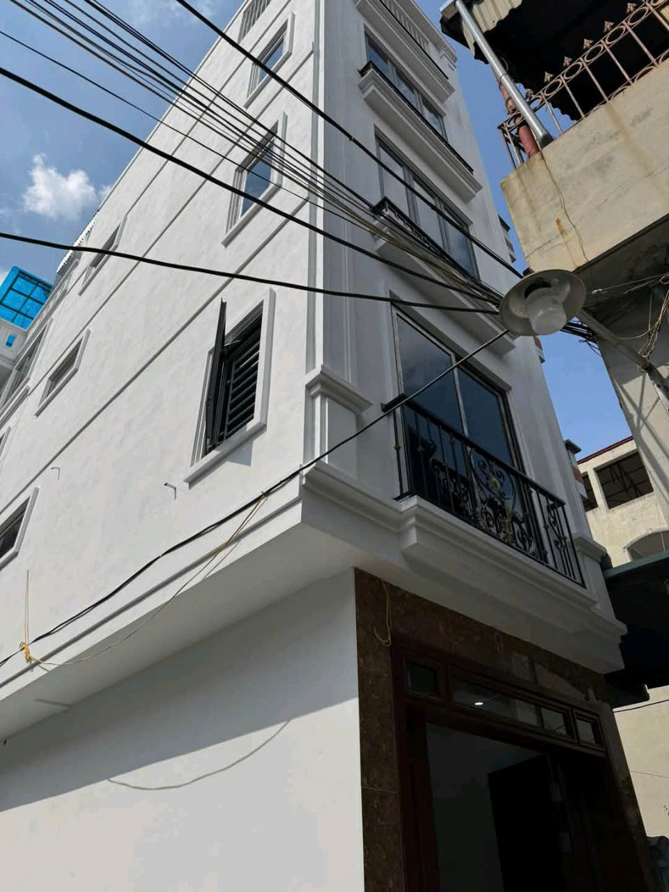 Bán nhà 5 tầng lô góc Xuân Phương nhà mới tinh giá chỉ 5 tỷ 4 - Ảnh chính