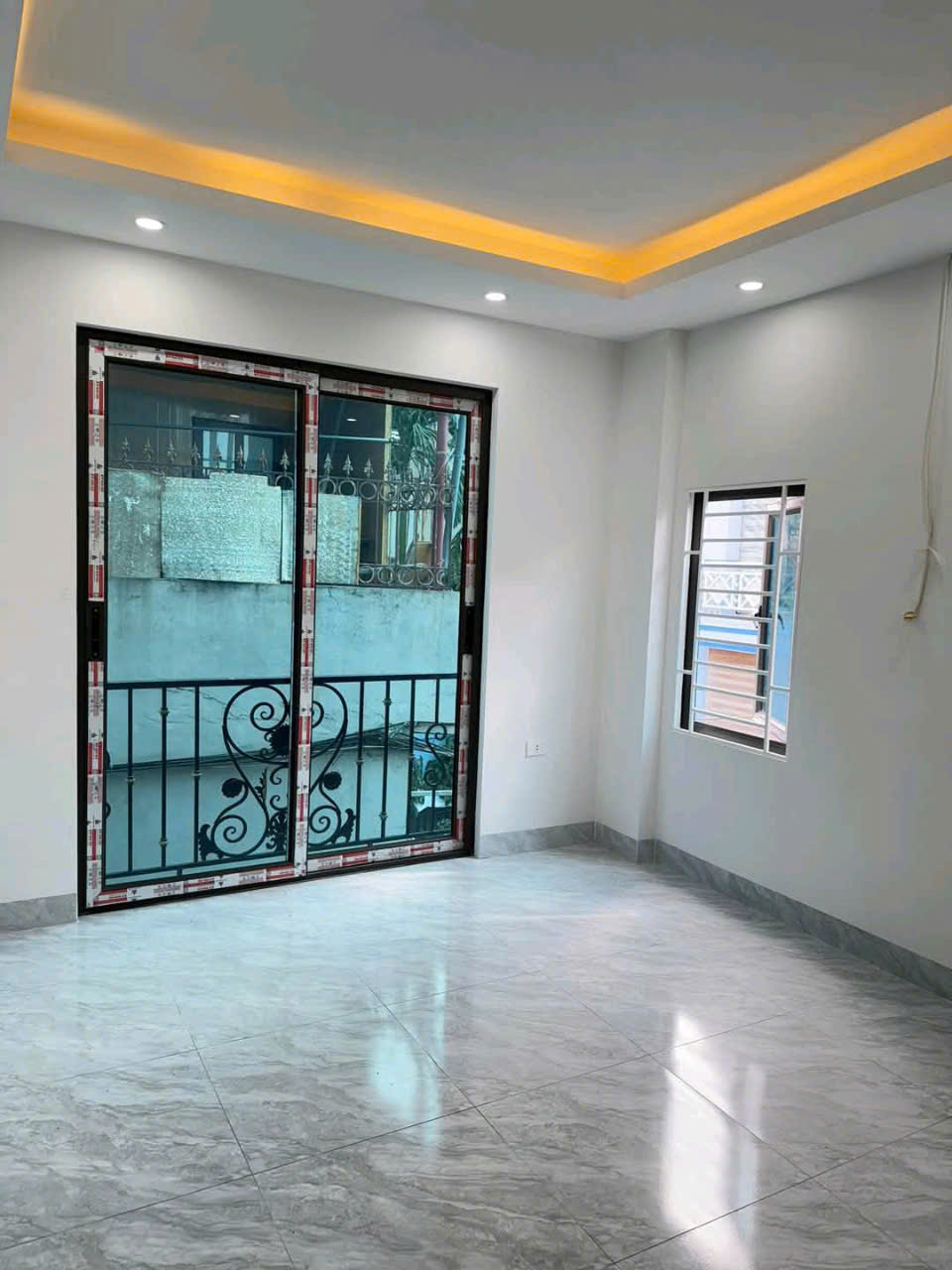 Bán nhà 5 tầng lô góc Xuân Phương nhà mới tinh giá chỉ 5 tỷ 4 - Ảnh 2