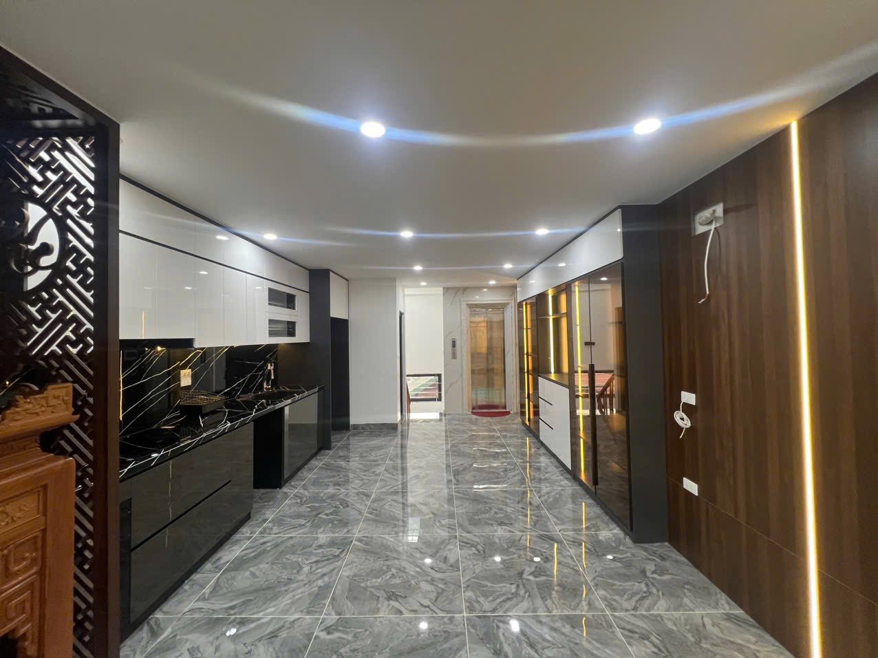 MUA NGAY KO MẤT-NHÀ PHỐ ĐỘI CẤN -BA ĐÌNH 6 TẦNG THANG MÁY-56M2-4,2MT-15.8 Tỷ-Ô TÔ TRÁNH - Ảnh 1
