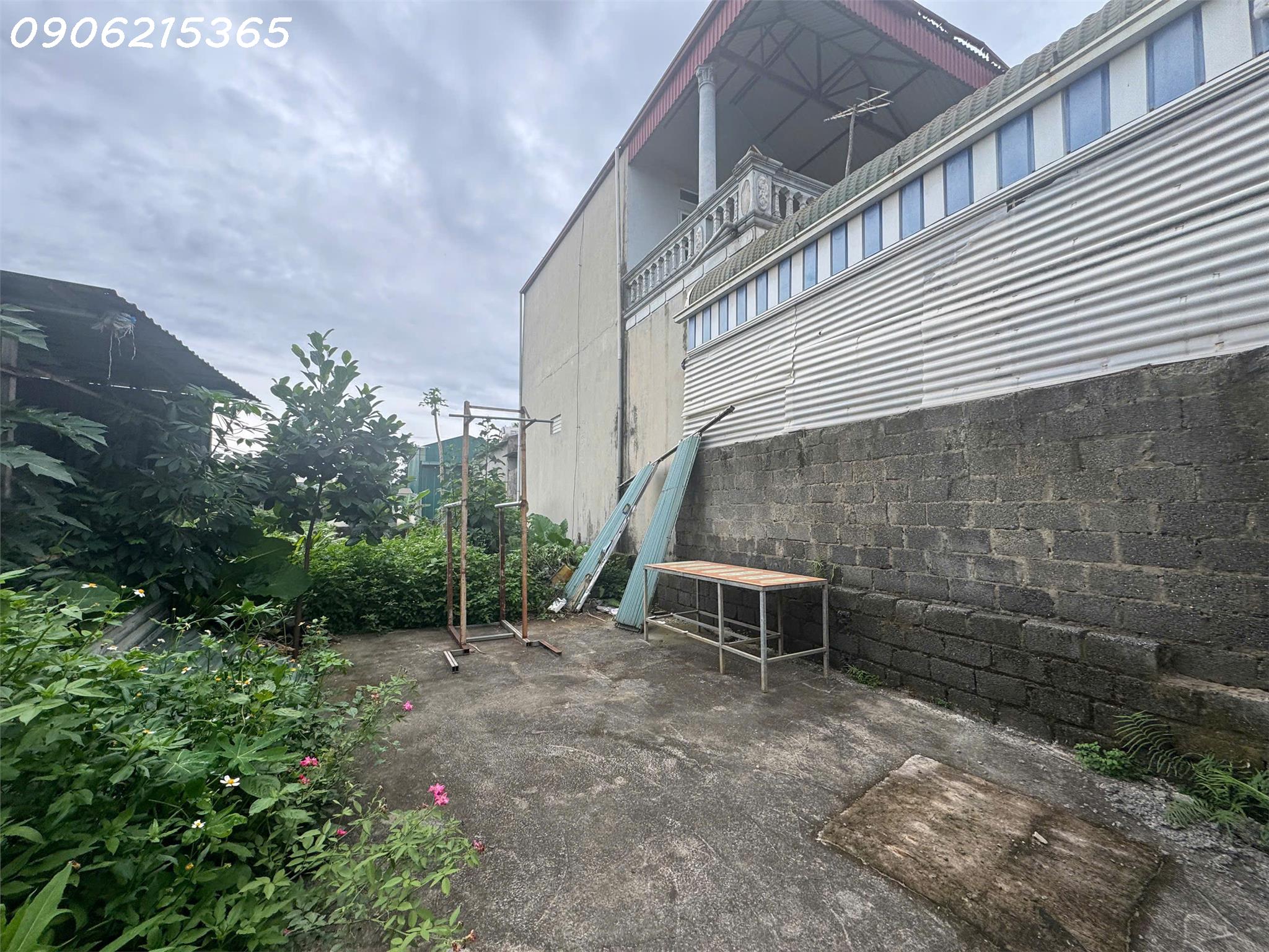 CC gửi bán 120m2 khu tái định cư Hoàng Văn Thụ, 1.x tỷ, ô tô vào - Ảnh 2