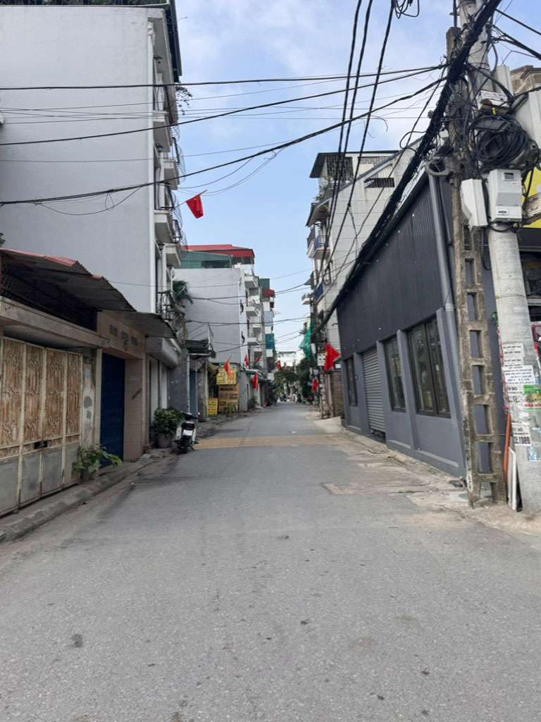 Bán đất Kẻ Tạnh Giang Biên ngõ thông oto tránh diện tích 136m, mặt tiền rộng: 6.7m, 19 tỷ - Ảnh chính