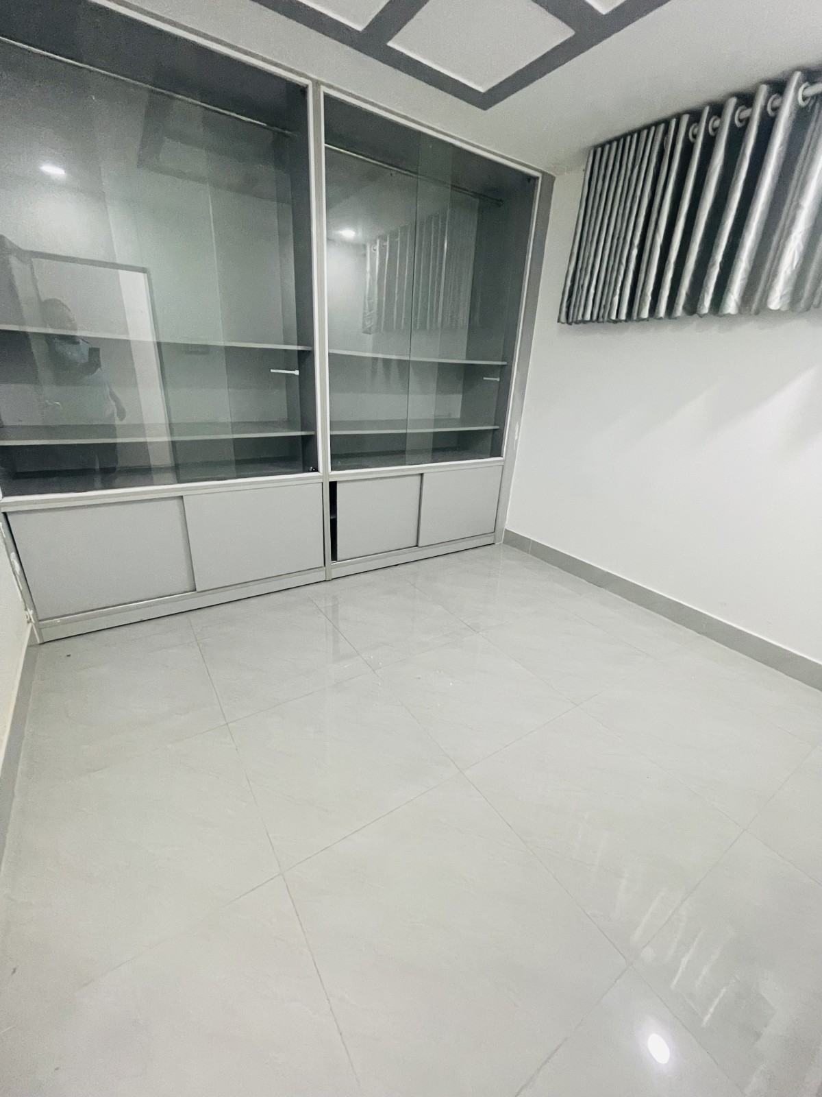 GIÁ RẺ, Bán Nhà Phan Huy Ích ngay Emart, 45m2 2PN, 3.7tỷ TL 0964364745 - Ảnh 2