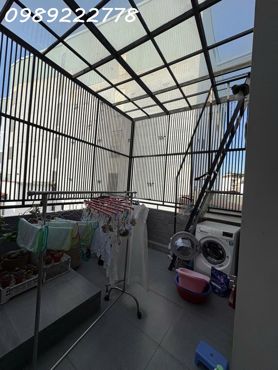 SIÊU PHẨM MẶT TIỀN KHU PHÂN LÔ - KHU VIP NGUYÊN HỒNG - MẶT TIỀN 12M TRẢI NHỰA - 4X18M - 4 TẦNG - - Ảnh 4