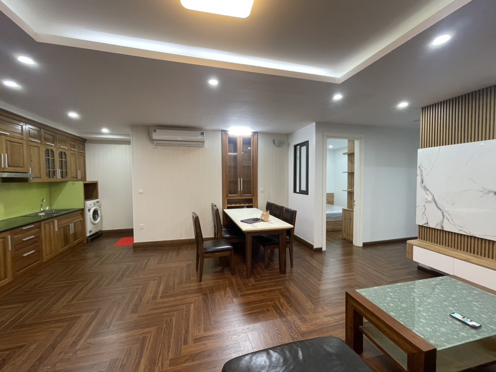 (Tin thật 100%) CH 94m2 x 3PN có slot ô tô tại Euro Window Trần Duy Hưng - Nội thất 600 triệu - Ảnh 1