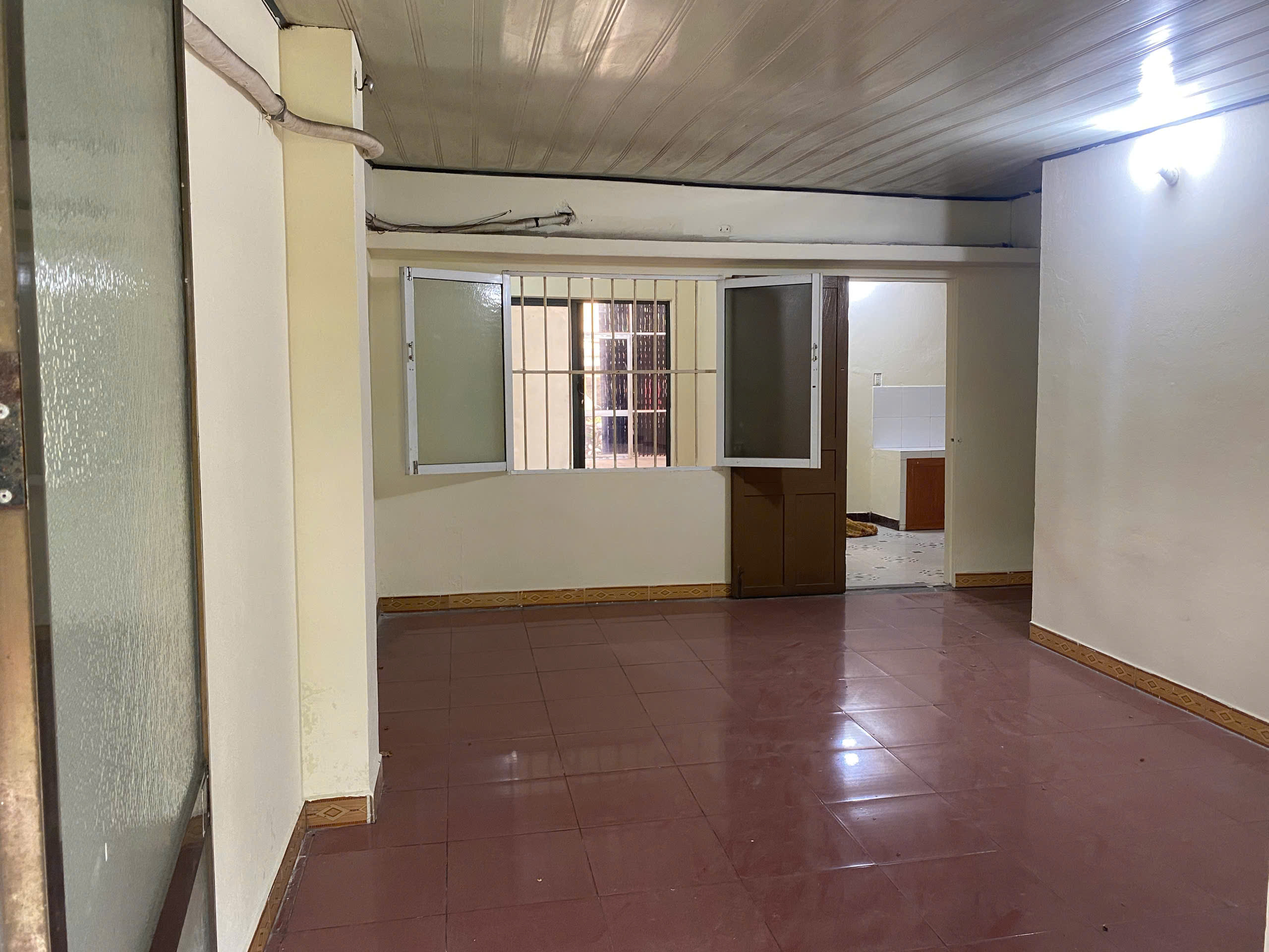 BÁN NHÀ CÁCH BIỂN XUÂN THIỀU 500M, DT 150M2 (2 TẦNG) SHR CHỈ 4.5 TỶ. LH:0909623435. - Ảnh 3