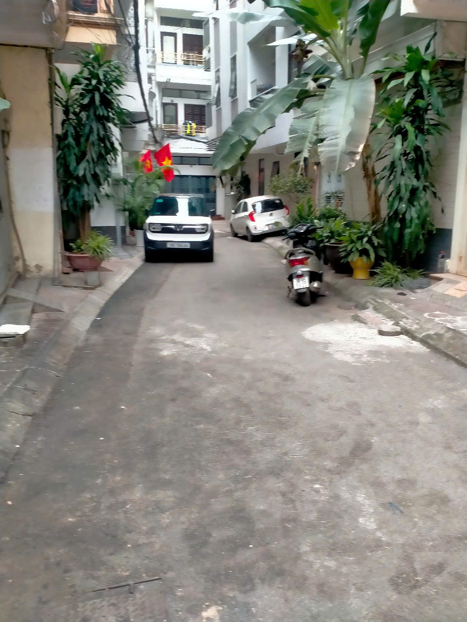 PHÂN LÔ NGUYÊN HỒNG, ĐỐNG ĐA, GARAÔ TÔ - KINH DOANH, 66m2, 4 TẦNG, MT5,6m, GIÁ 28,5 TỶ - Ảnh chính