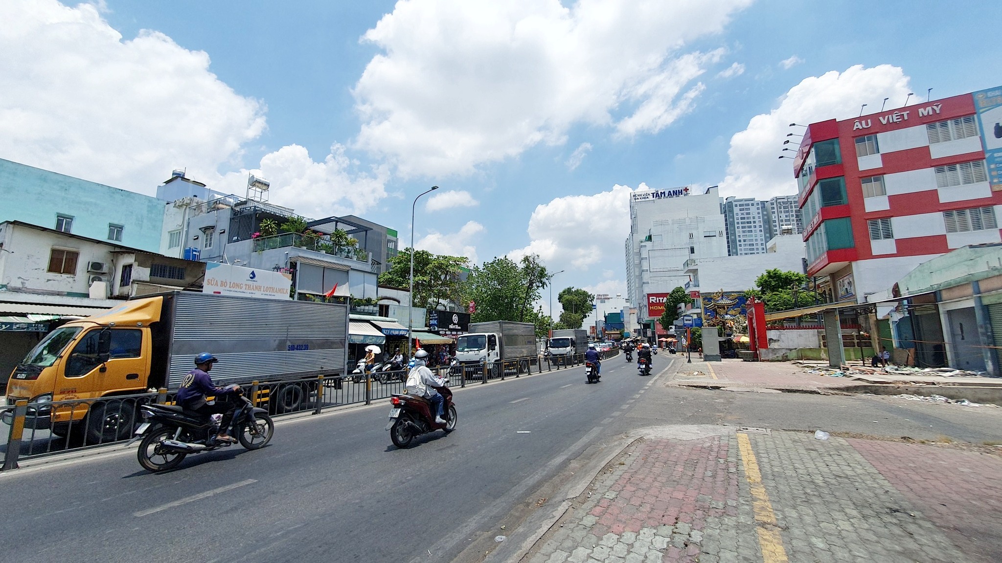 Bán nhà mặt tiền kinh doanh Phạm Hùng 120m2 chỉ 7 tỷ 5 - Ảnh chính