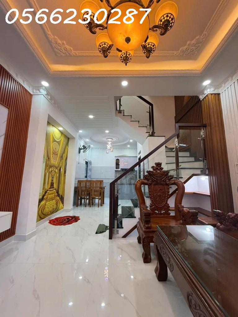 GẤP BÁN NHÀ MẶT PHỐ LÊ VĂN KHƯƠNG- HẺM XE HƠI - Q.12 - GIÁ HỜ 3.5 TỶ - SỔ ĐỎ CHÍNH CHỦ - Ảnh 1