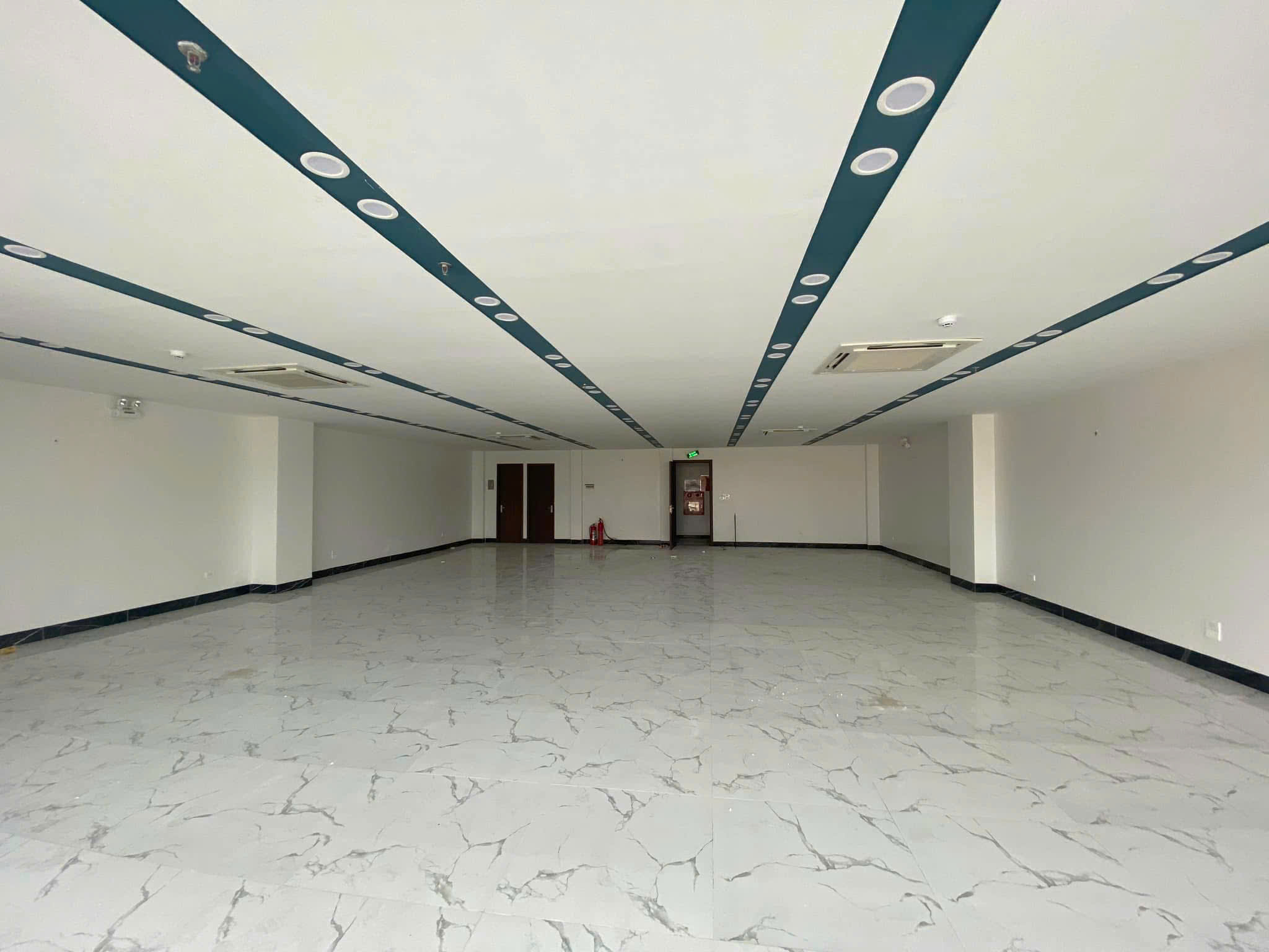 VIP VIP-Bán Nhà Mặt Phố Xã Đàn 150m/9 Tầng,MT 6.5m 168 Tỷ, 2 Mặt tiền trước sau - Ảnh 2