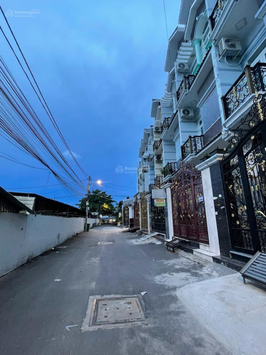 NHÀ HẺM XE HƠI TRÁNH NHAU Q8, 4 TẦNG, 4x12, 4PN, CHỈ 5 TỶ - LH EM HƯNG 0969 726 705 - Ảnh chính