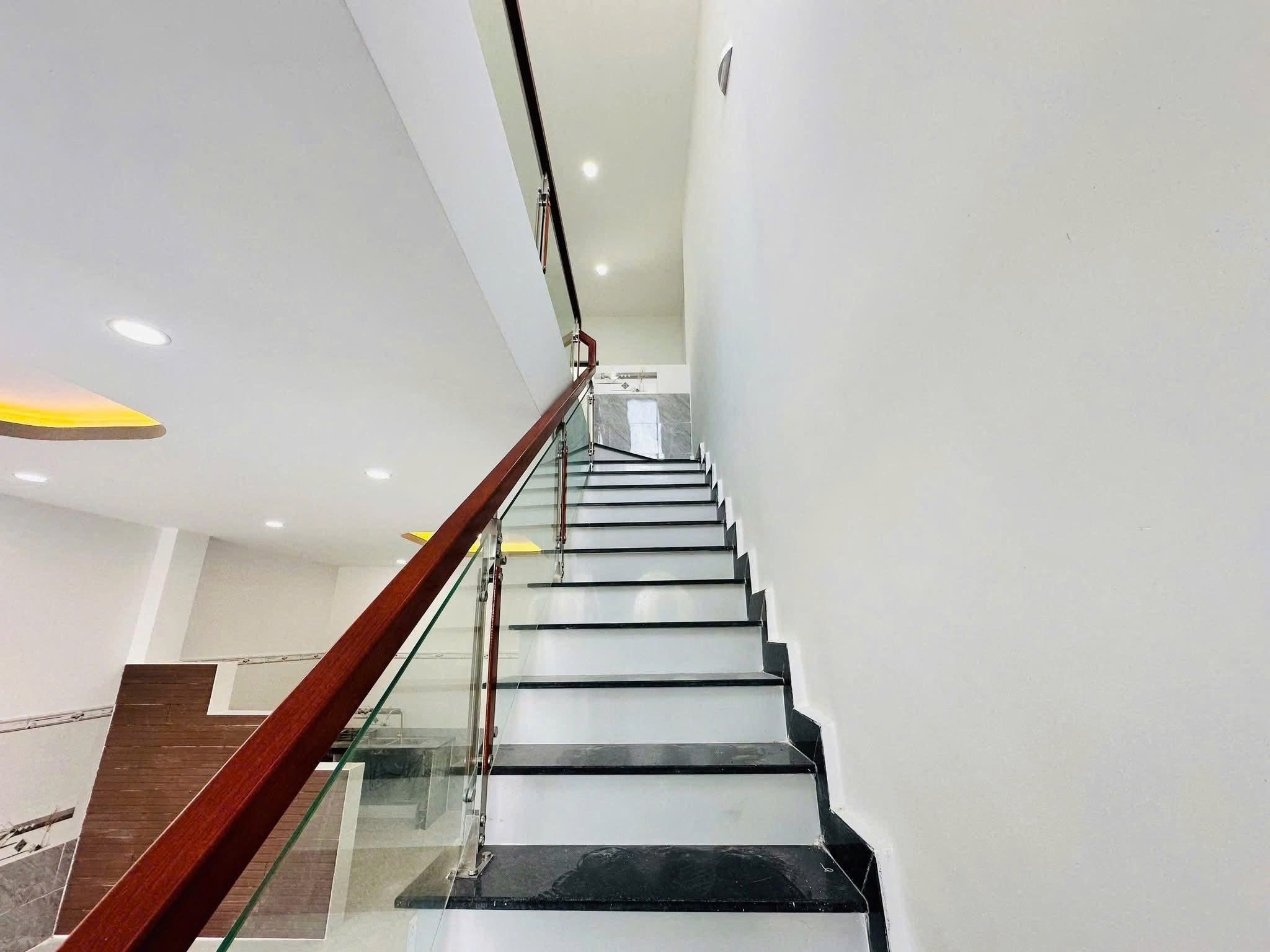 Bán nhà ở gần trường học - Tân Thông Hội - mới 100% - Ảnh 3
