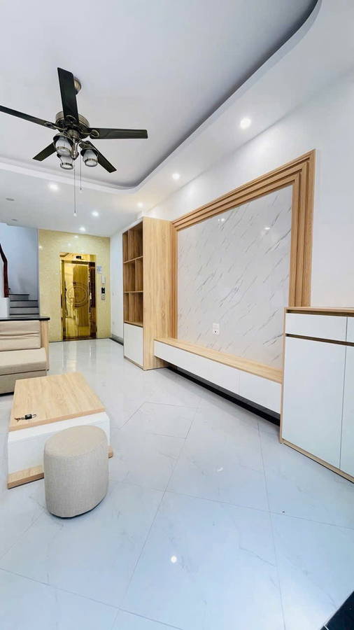 THANG MÁY , 10M RA Ô TÔ TRÁNH , NGÕ THOÁNG RỘNG , 50M RA PHỐ 5 TẦNG FULL NỘI THẤT ĐỊNH CÔNG THƯỢNG . - Ảnh 1