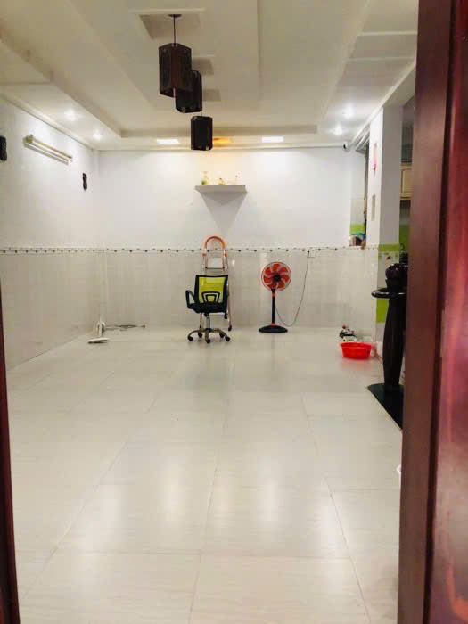 NHÀ HXH ĐẬU CỬA GẦN CV LÀNG HOA , P9 , GÒ VẤP , DT60M2 ,CHỈ NHỈNH 7 TỶ - Ảnh 2