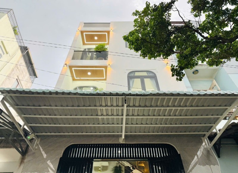 Bán nhà Hẻm 5m Phan Huy Ích, ngay Emart gần Quang Trung, 5,1x10m, 4 Tầng, 5,95 tỷ - Ảnh 1