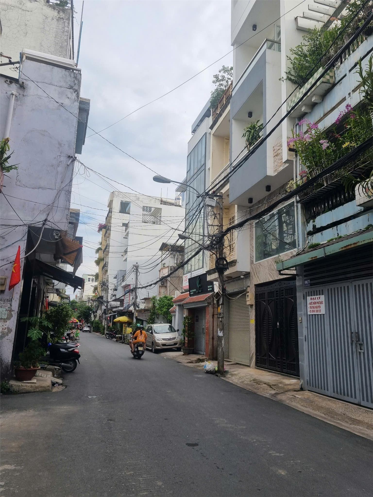 --Bán nhà HXH Gò Cẩm Đệm, phường 10, Tân Bình, (4*10), 2 lầu - Ảnh 2