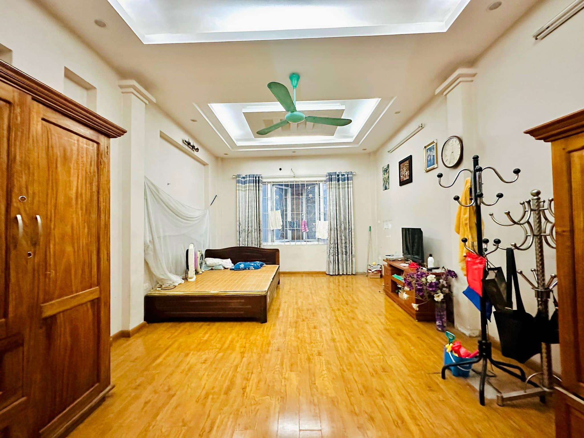 Bán Nhà  Đường Hoàng Mai, Sổ Phân Lô, Gần Ô Tô, Thông tứ tung, Diện tích 35m2 Giá 6.7 tỷ - Ảnh 3