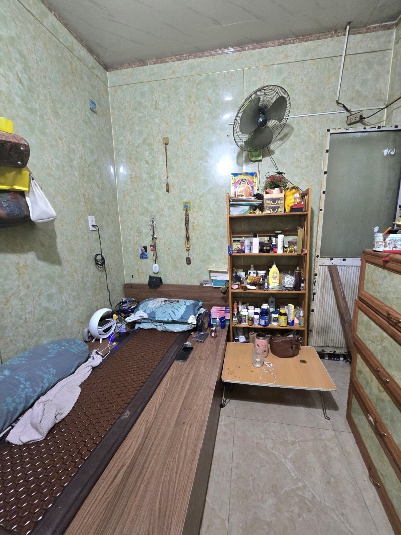# Nhà Kiệt Hùng Vương gần Big C, Ô tô đậu 70m, 33m2, 3 tầng, 3PN, 1.6x tỷ - Ảnh 4