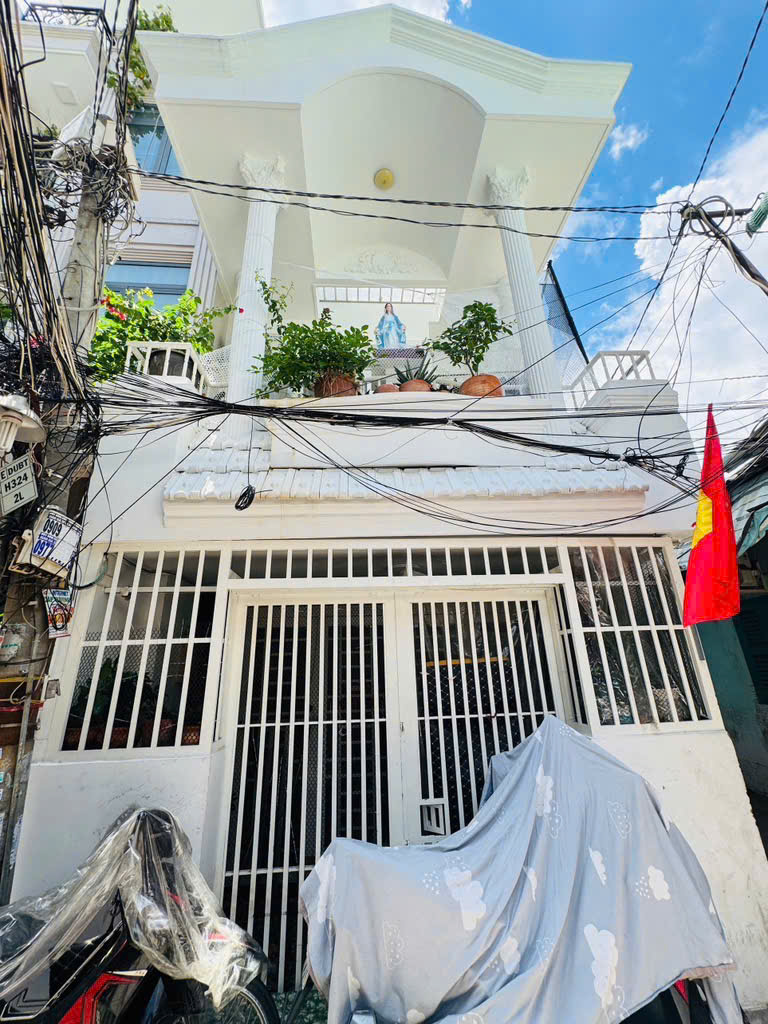 Bán Nhà Hẻm Đường Bá Trạc P1 Q8 - Ảnh chính