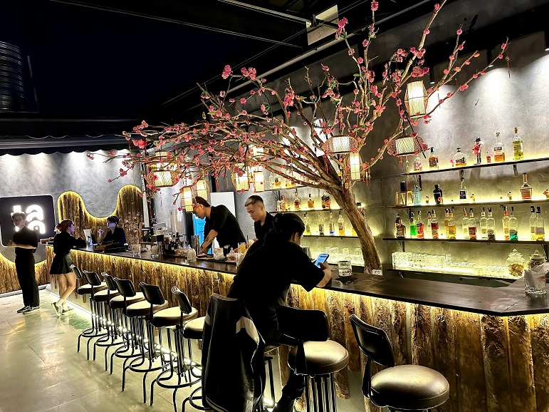 Cần sang nhượng Quán Rooftop Bar được đầu tư tâm huyết; đã hoạt động hơn 2 năm. - Ảnh 4