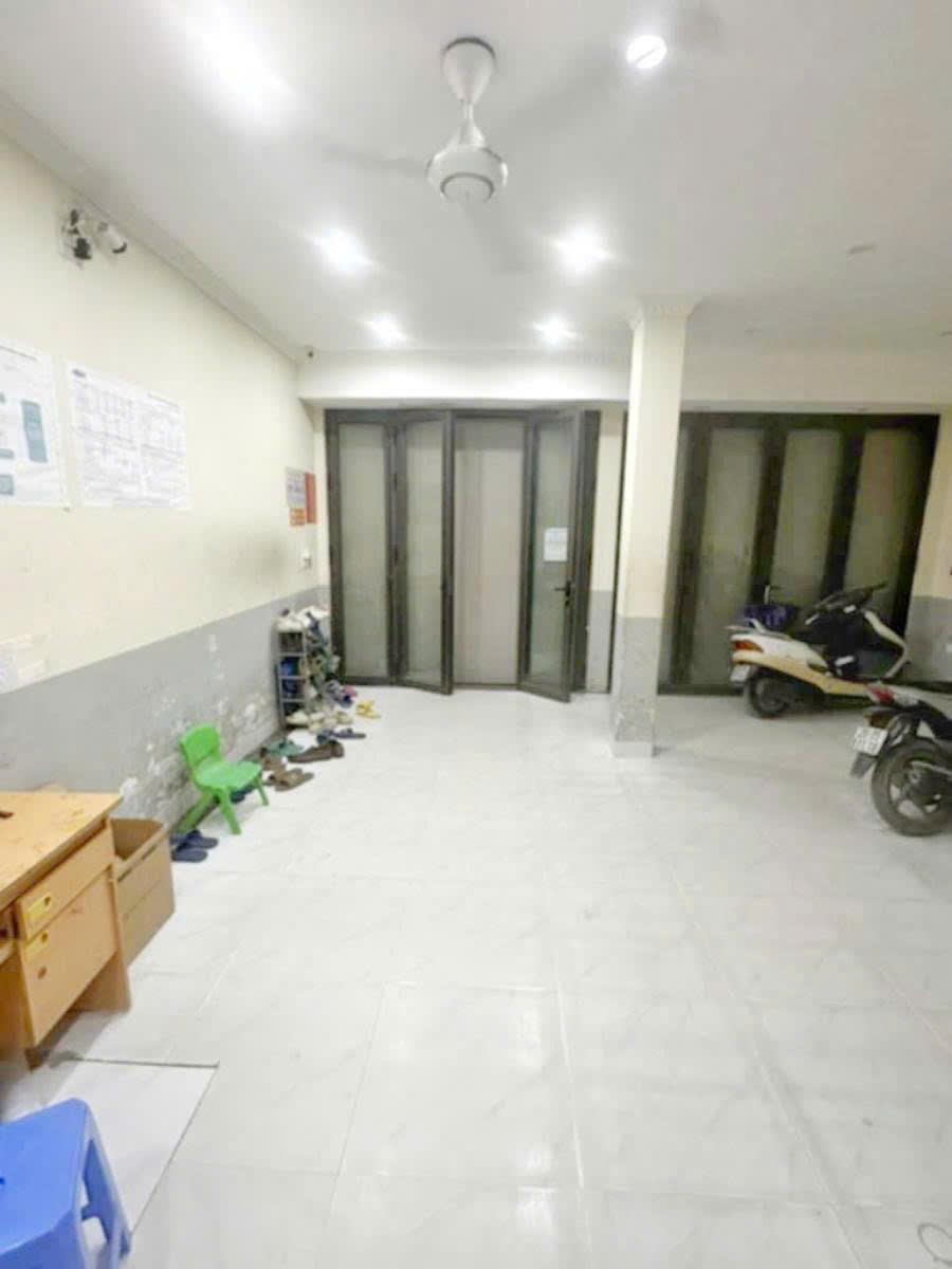 Bán nhà Trần Quang Diệu, Đống Đa - Sổ đỏ 65m xây dựng 5 tầng, thang máy ngõ phân lô - Ảnh 4