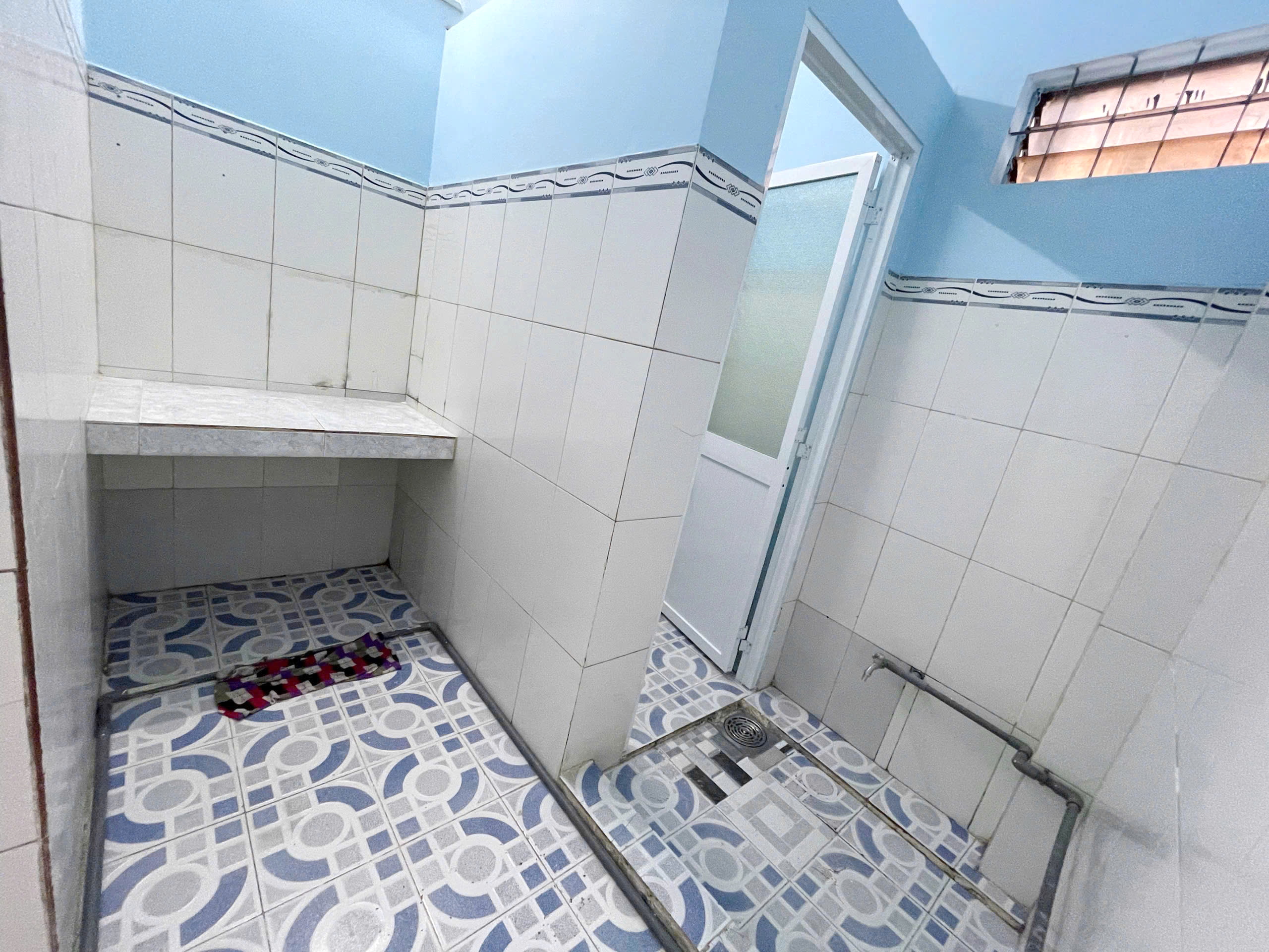 Nhà nhỏ 2 tầng hẻm 1225 Phạm Thế Hiển P5Q8 - Ảnh 3