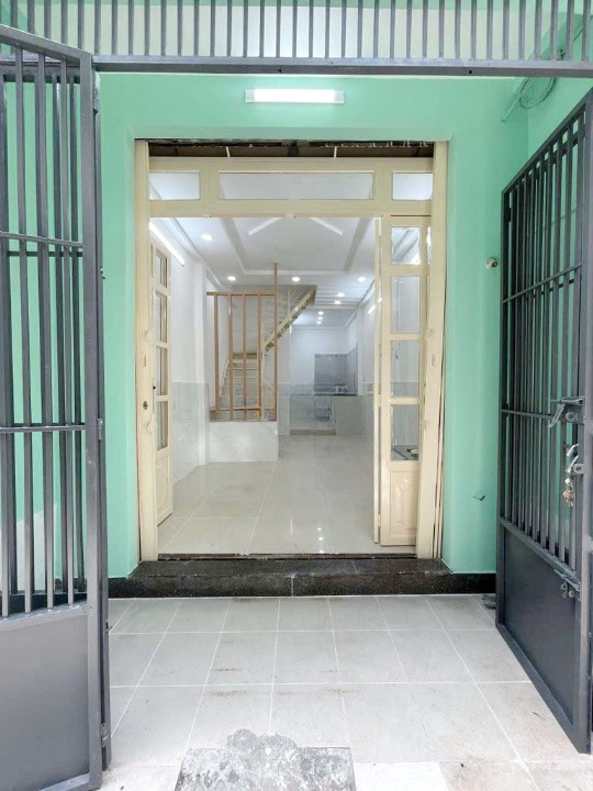 Nhà 2 tầng hẻm 4m đường Nguyễn Văn Cừ P2Q5. 5 tỷ 80 triệu - Ảnh chính