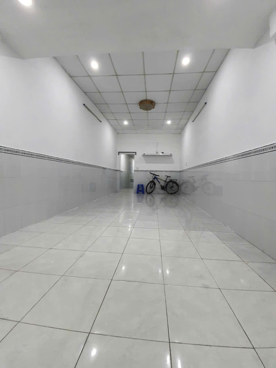 Nhà 5,5 triệu 3 phòng ngủ gần Công viên Lưu Hữu Phước - Ảnh 1