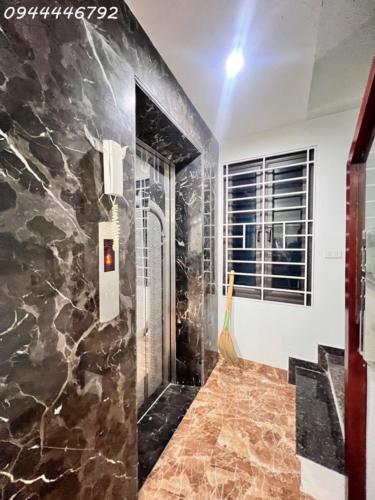 Phân Lô Trung Kính – Mạc Thái Tổ- Thang Máy-Ôtô Vào Nhà – 2 Thoáng - 50M*7Tầng - Ảnh 2