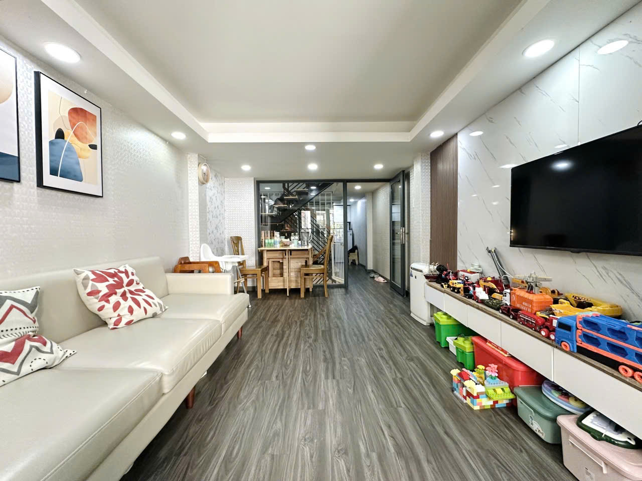 CỰC HIẾM NHÀ CHÍNH CHỦ - HẺM XE HƠI TRÁNH - NƠ TRANG LONG - P7 BÌNH THẠNH - 5PN LỚN - GẤP BÁN 7.5 - Ảnh 1