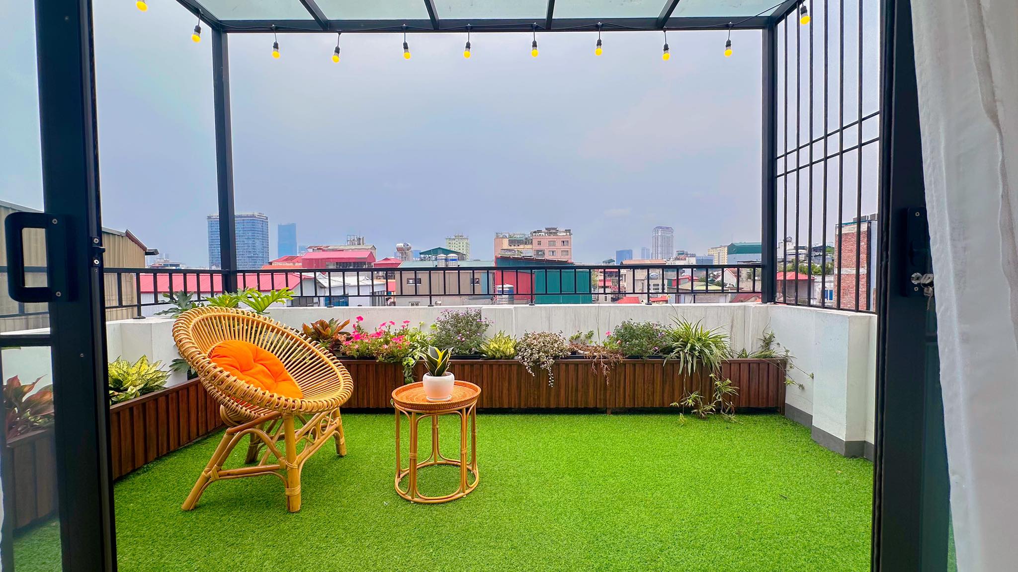 Bán tòa nhà CHDV Vũ Ngọc Phan, Láng, 81m2 x7Tầng, Thang máy, doanh thu 100triệu/th, giá 18,5 tỷ - Ảnh chính