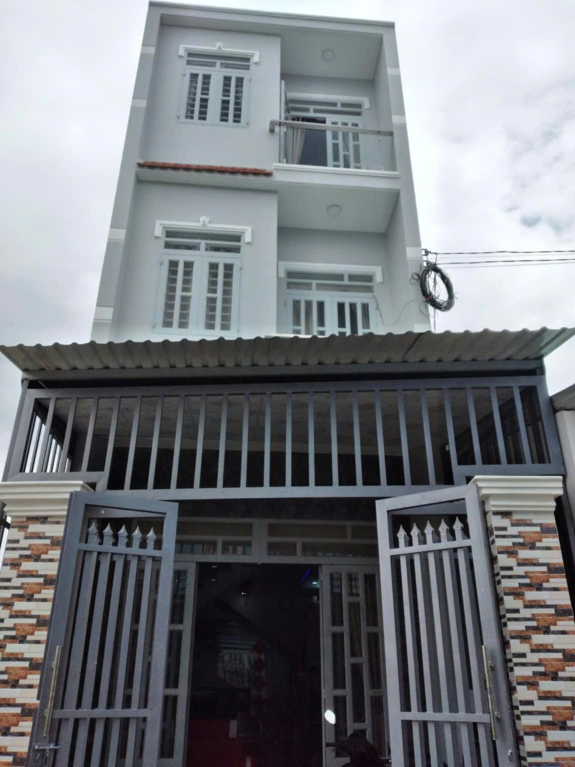 CHÍNH CHỦ CẦN BÁN NHÀ 1 TRỆT 2 LẦU TẠI MỸ HẠNH BẮC - ĐỨC HÒA  - LONG AN. - Ảnh chính