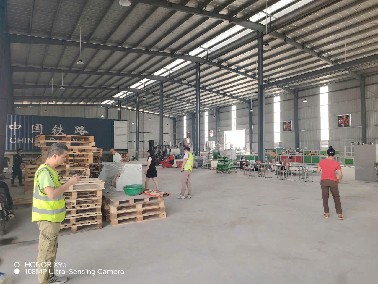 🔔🔔 MỜI THUÊ NHÀ XƯỞNG NGOÀI KCN BẮC NINH , KHU VỰC TIÊN DU, TỪ SƠN <br><br>- Dt xưởng: 1500m đến - Ảnh chính