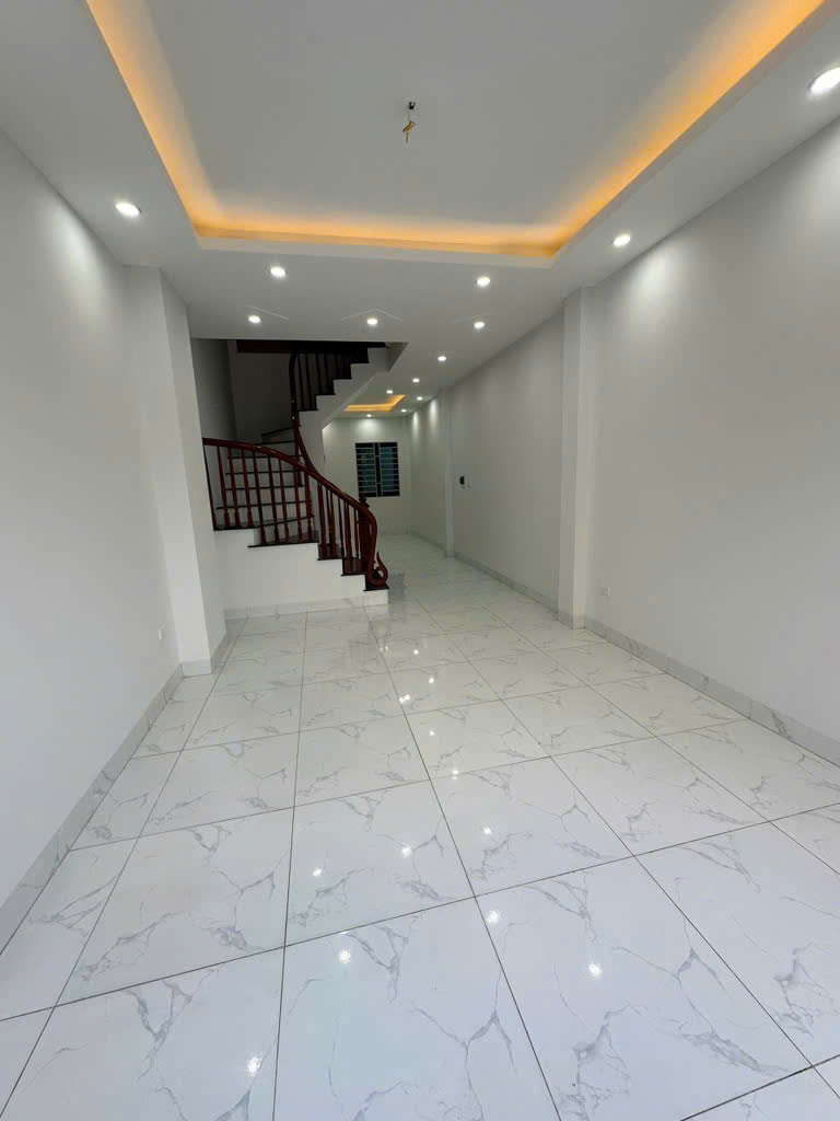 BÁN NHÀ LAI XÁ NGÕ NÔNG,Ô TÔ GẦN,SỔ VUÔNG,NHÀ ĐẸP Ở NGAY GIÁ 5.6 TỶ - Ảnh chính