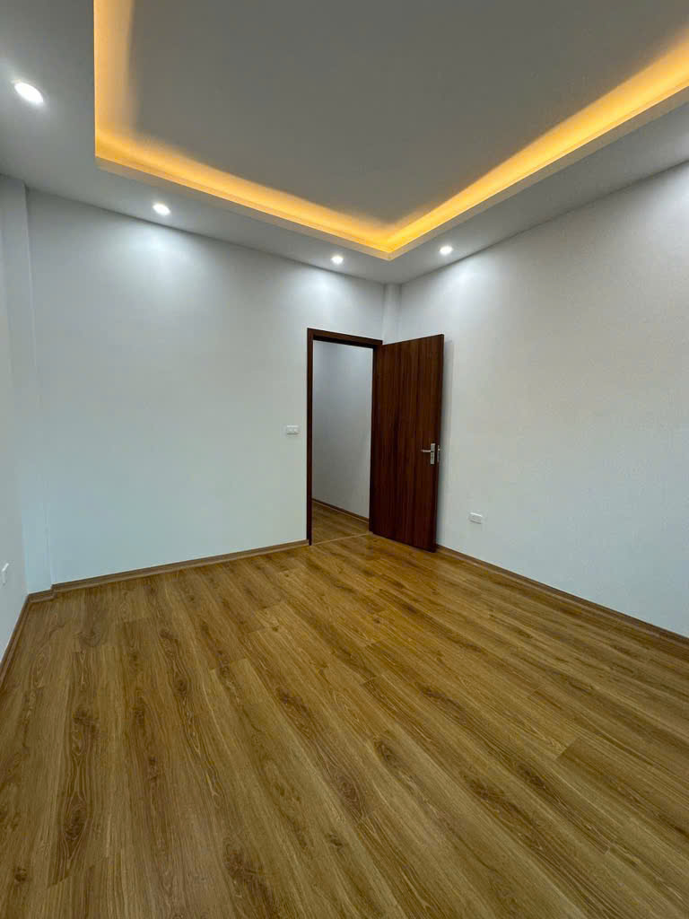 BÁN NHÀ LAI XÁ NGÕ NÔNG,Ô TÔ GẦN,SỔ VUÔNG,NHÀ ĐẸP Ở NGAY GIÁ 5.6 TỶ - Ảnh 3