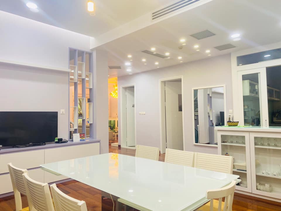 Bán nhà mặt phố Phố Huế, 240m2, 4 tầng, mặt tiền 6.5m, 166 tỷ, kinh doanh đỉnh - Ảnh 2