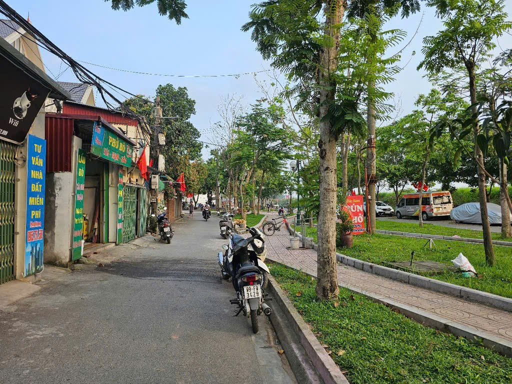 LÔ GÓC MẶT PHỐ VIEW VƯỜN HOA – GIANG BIÊN, LONG BIÊN – KINH DOANH ĐỈNH – 12, TỶ - Ảnh chính