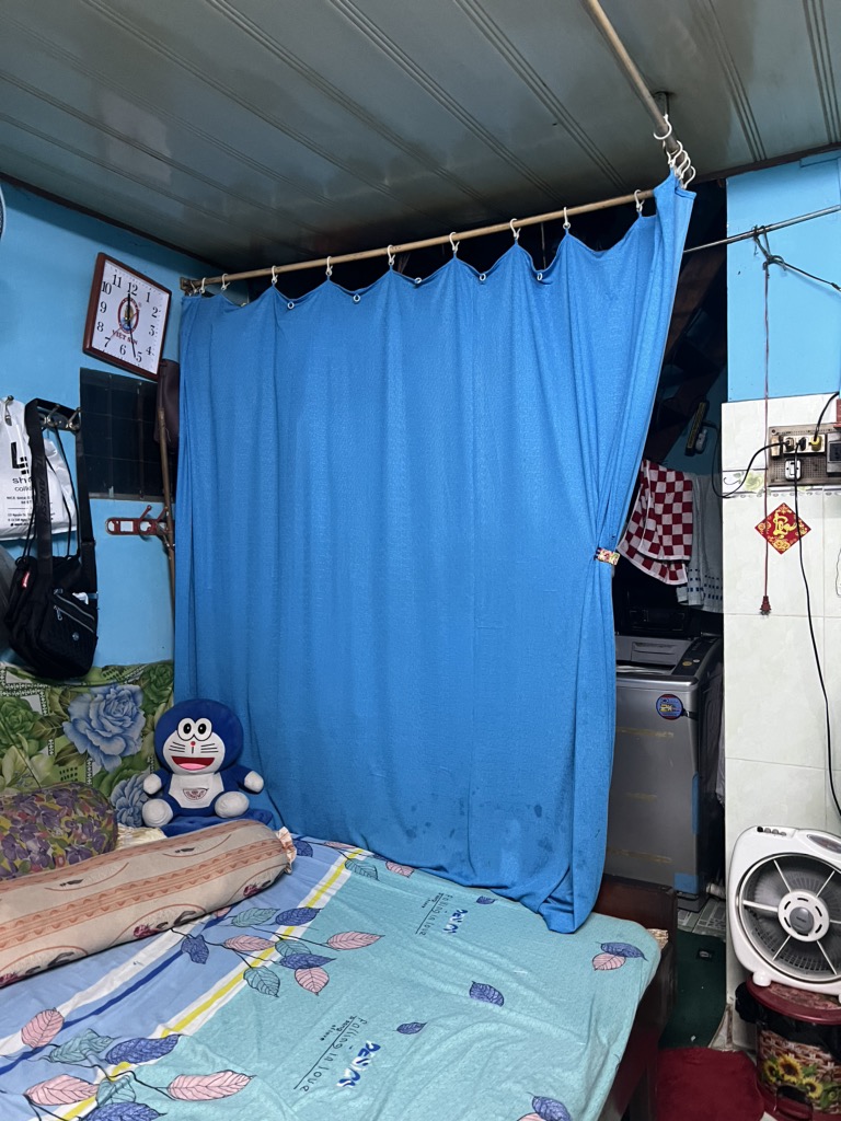 Gần Khu Ẩm Thực PHAN XÍCH LONG, Nhà 2 Tầng 3PN, DT 36m2, chỉ 4.2 tỷ - Ảnh 1