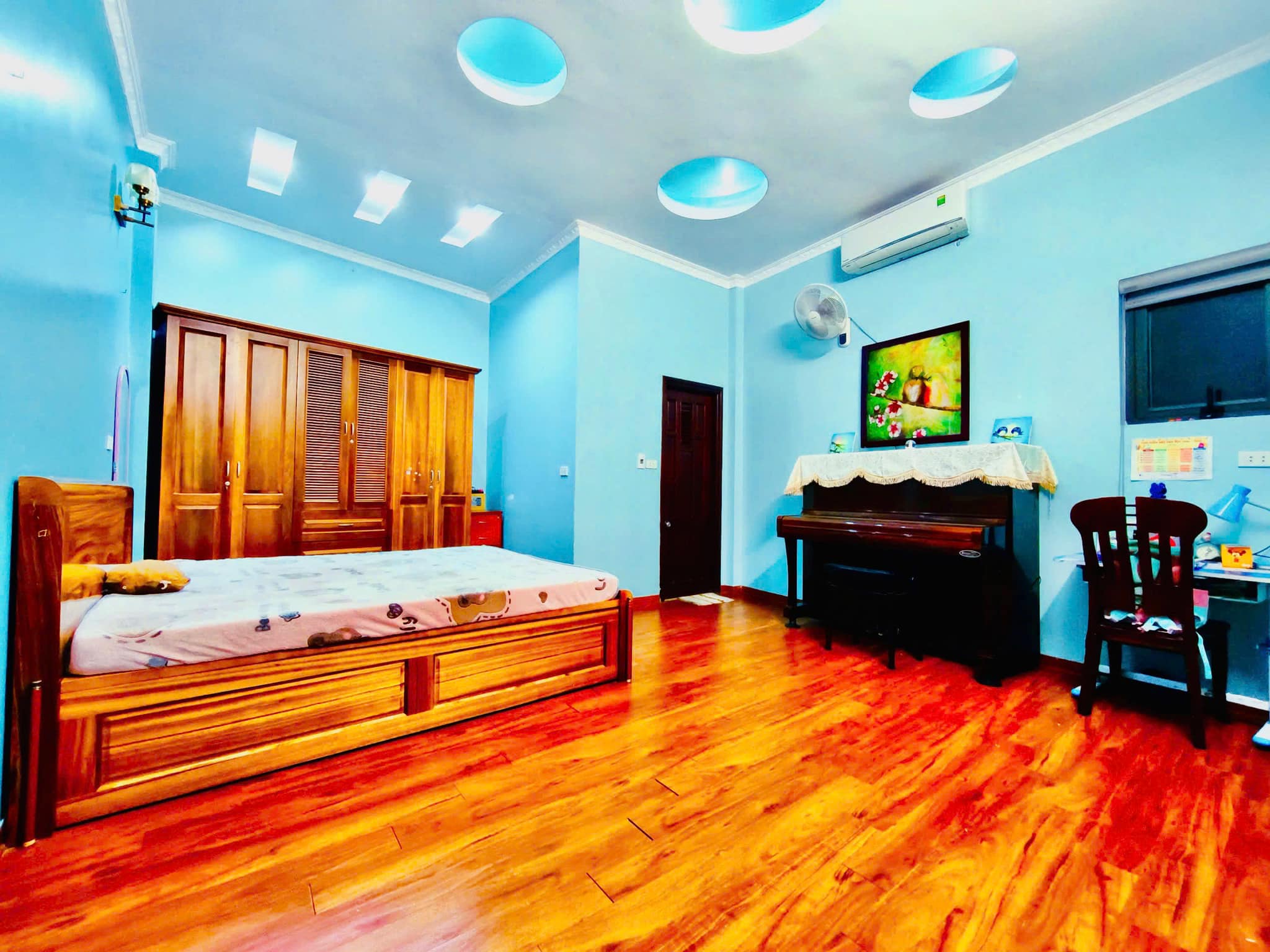 Bán nhà mặt phố Bà Triệu, 240m2, 4 tầng, mặt tiền 6.5m, 166 tỷ, kinh doanh đỉnh - Ảnh 2