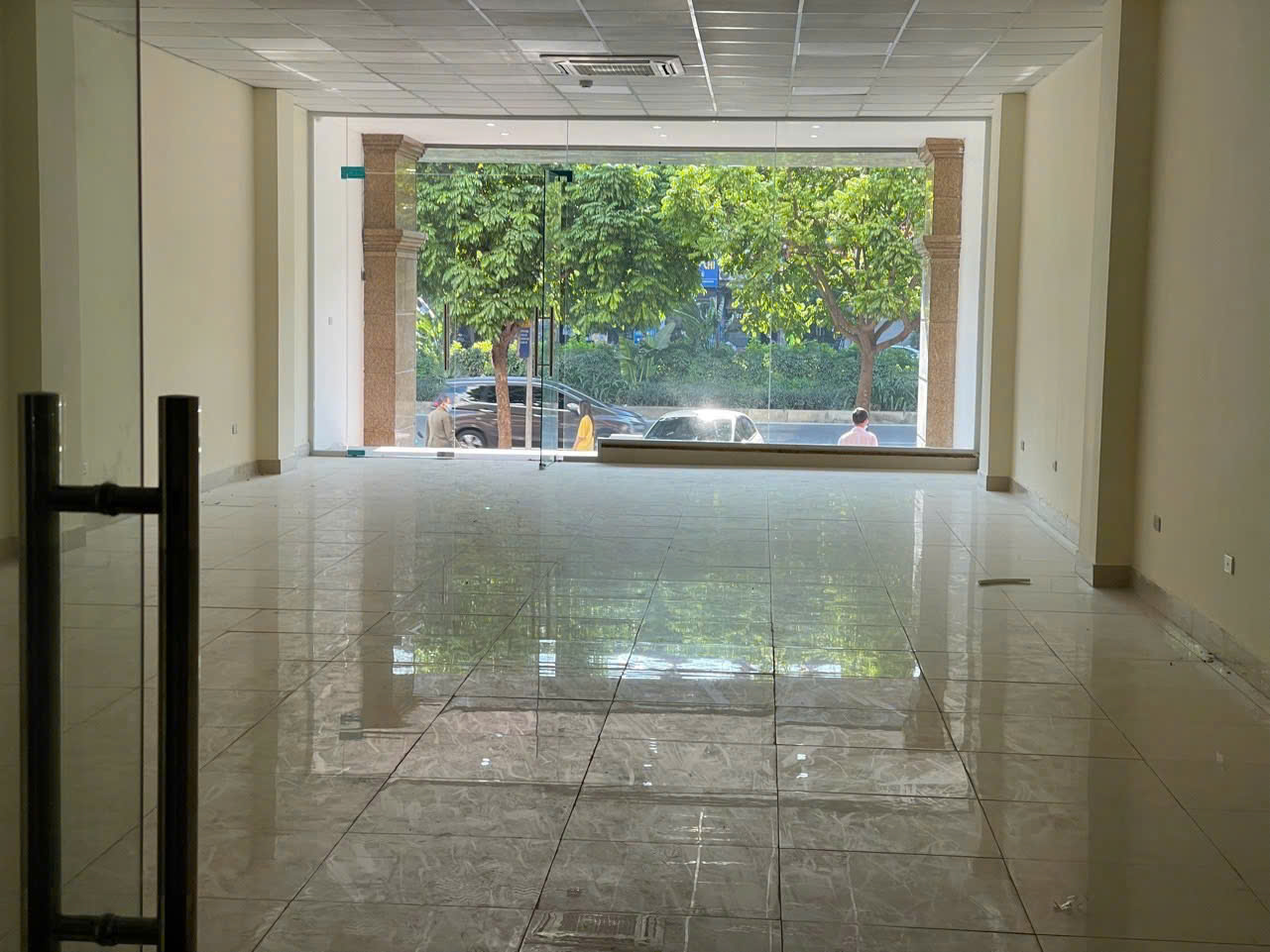 DUY NHẤT 1 CĂN NHÀ MẶT PHỐ NGUYỄN XIỂN – KINH DOANH ĐỈNH – 6 TẦNG THANG MÁY. Diện tích: 82m²   Giá: - Ảnh chính