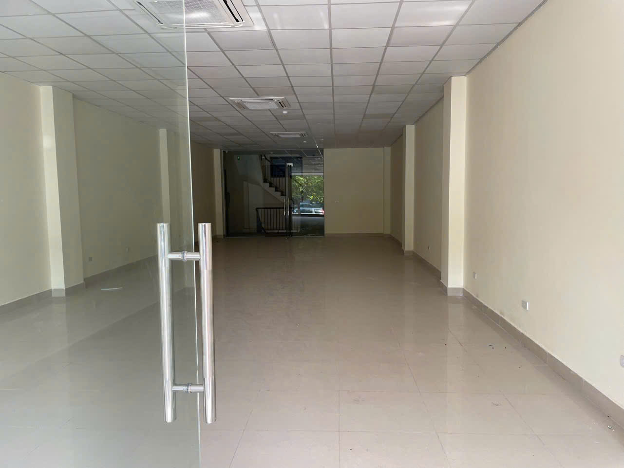 DUY NHẤT 1 CĂN NHÀ MẶT PHỐ NGUYỄN XIỂN – KINH DOANH ĐỈNH – 6 TẦNG THANG MÁY. Diện tích: 82m²   Giá: - Ảnh 2